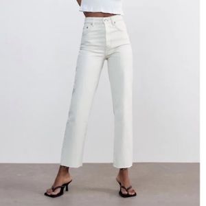 ZARA HI-RISE White Straight Jeans